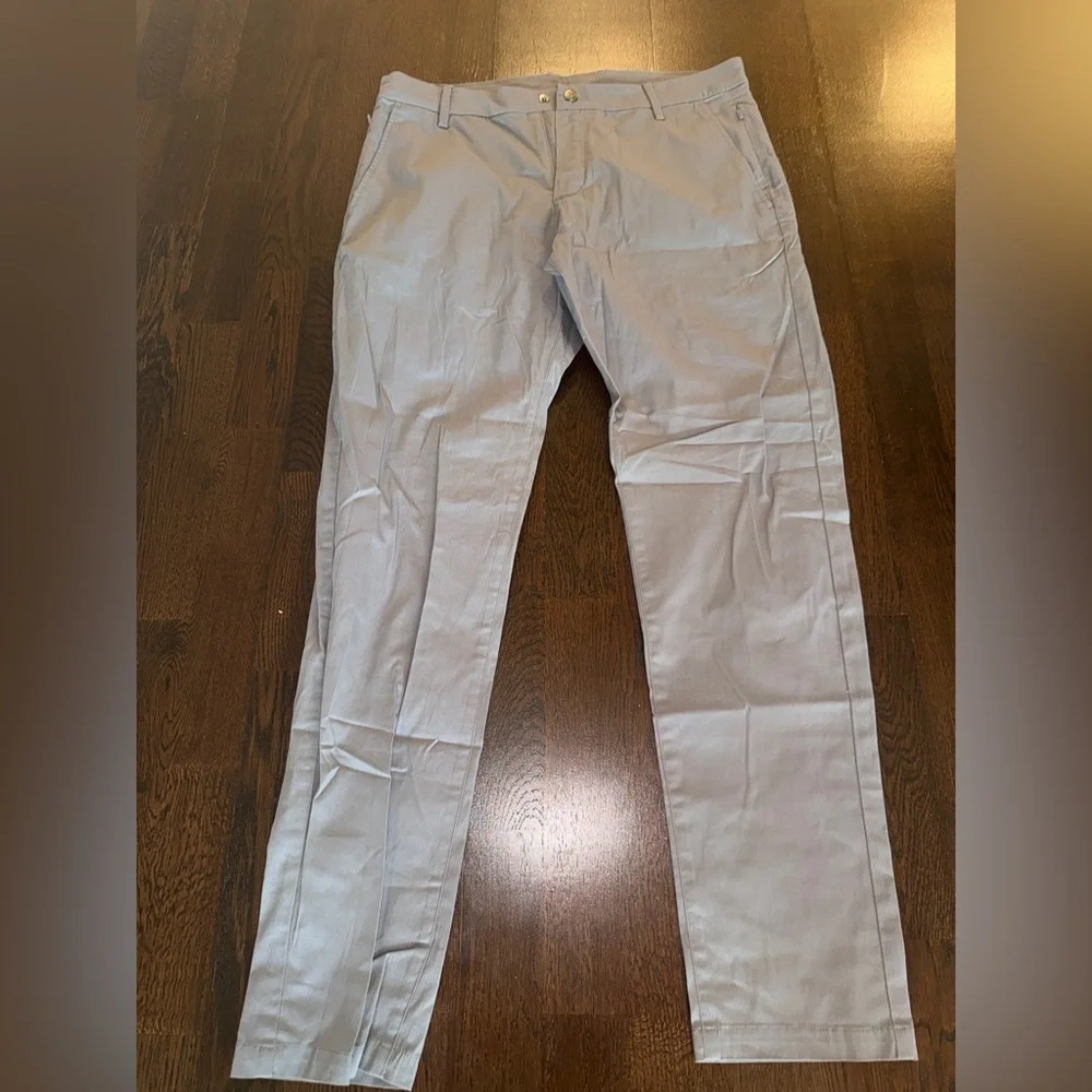 Stylish Gray Chinos - Picture 1 of 3